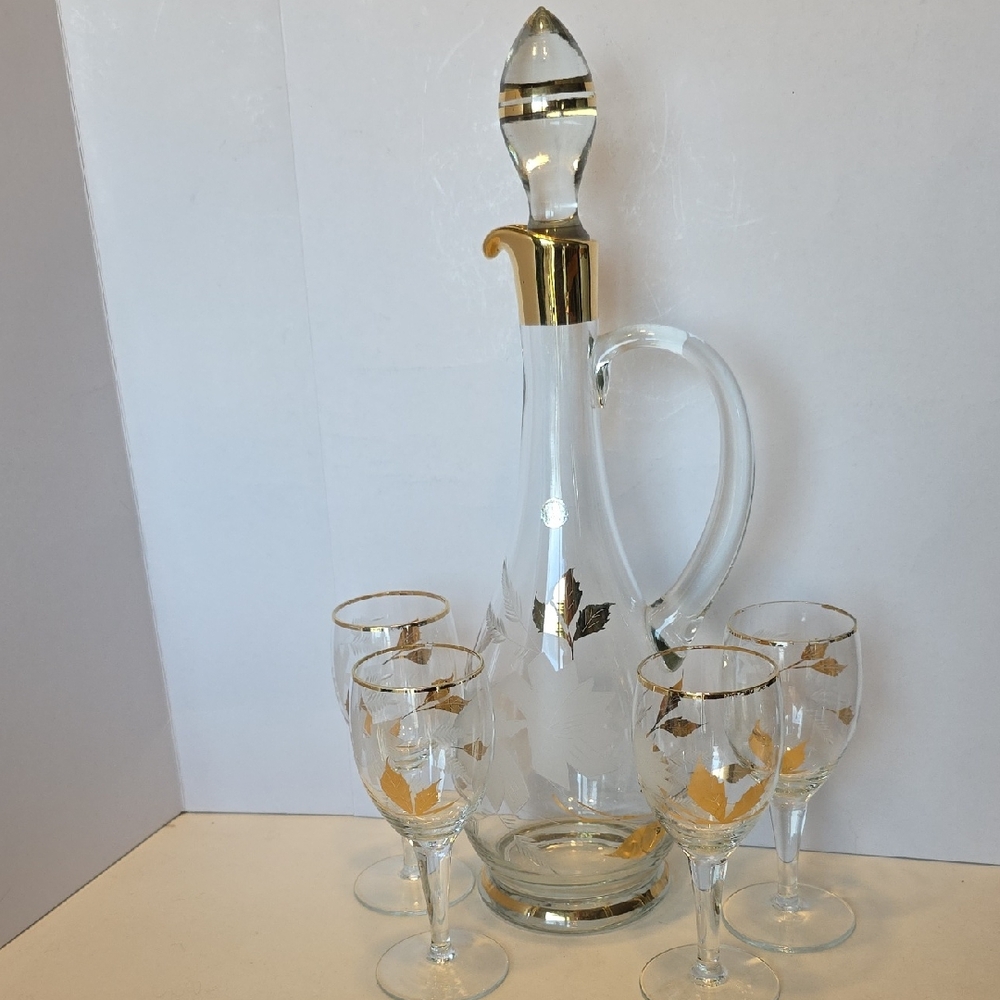 Vintage Romanian glass decanter with gold leaf and etched flower decanter Set